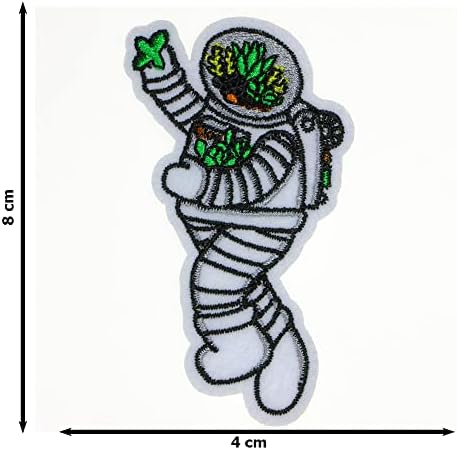 Jpt - אסטרונאוט שמור את העולם רקום אפליקציה ברזל/תפור על טלאים תג טלאי לוגו חמוד על חולצת האפוד