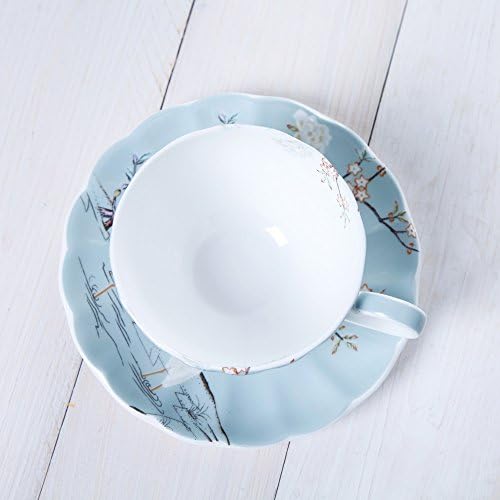 Ufengke 8oz כחול עצם עדינה כוס קפה סין עם צלוחית, פרחים לבנים, כוס תה חרסינה מנוף לבן וצלוחית