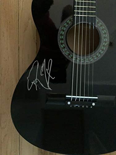 פוסט מאלון חתום בגיטרה חתימה - אקוסטי שחור בגודל מלא, סטוני, עיגולים