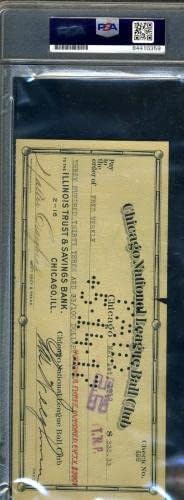 פרד מרקל חתם על חתימת צ ' ק שכר של שיקגו קאבס ב - 1917