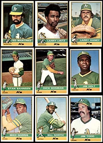 1976 Topps Oakland Selling Team
